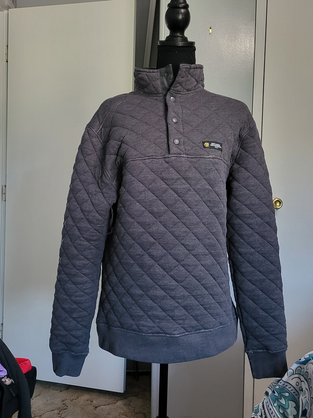 Quilted Snap-Front Pullover Jacket - Gray